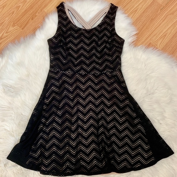 Candie's Dresses & Skirts - 🌻Candies size Medium black dress